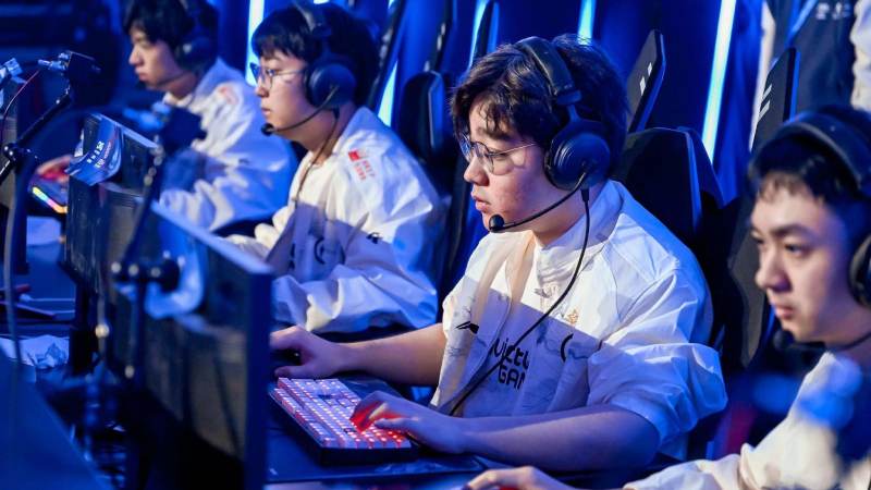 s16英雄联盟全球总决赛竞猜-lol竞猜官方网站-官方合作伙伴 上下路与中路的职责差异